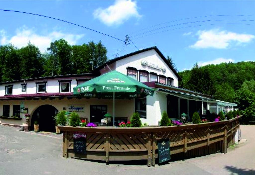 Hotel Kupper Eppenbrunn Extérieur photo