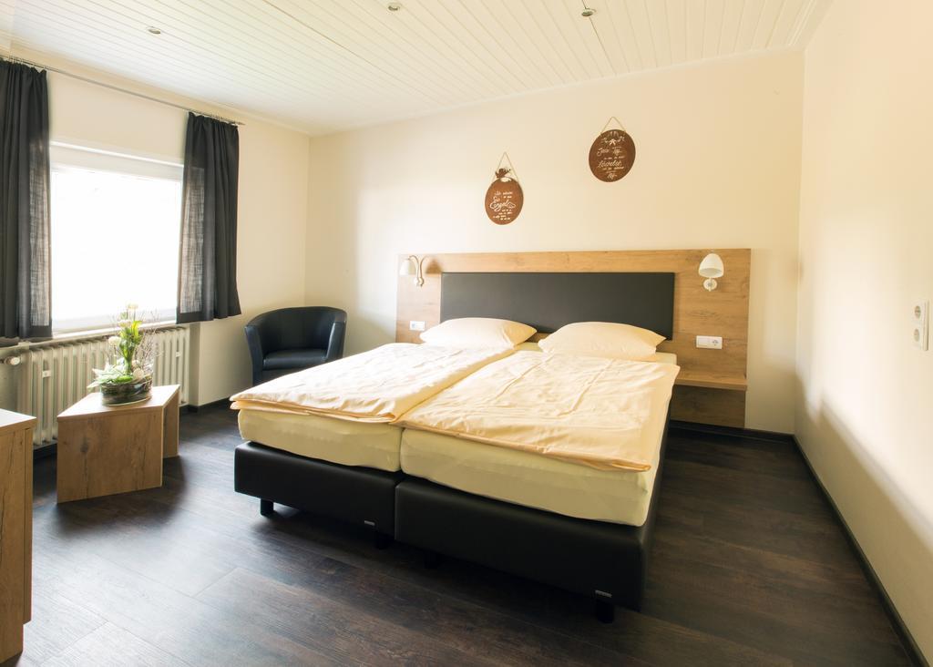 Hotel Kupper Eppenbrunn Extérieur photo